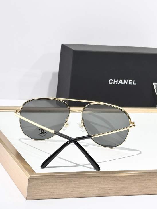 Picture of Chanel Sunglasses _SKUfw77837170fw